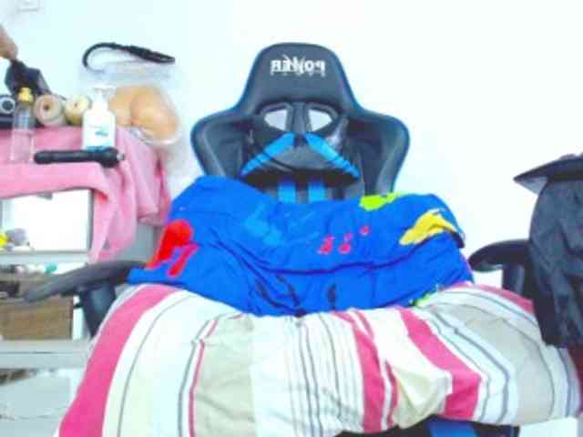 hugeblackcockk Sex Cam Show