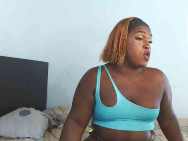 daiishawolf Live Webcam on BongaCams