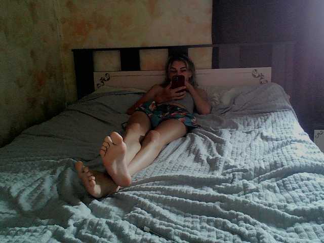 Kiitaa live cam on BongaCams