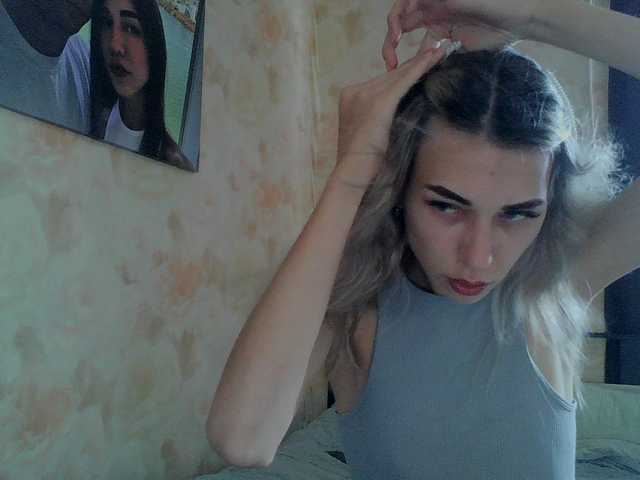 Kiitaa live cam on BongaCams