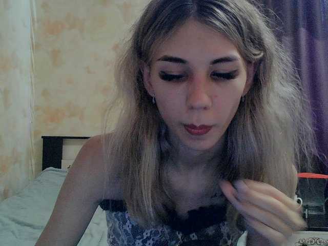 Kiitaa live cam on BongaCams