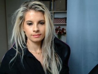 KristineNatural Porn Show