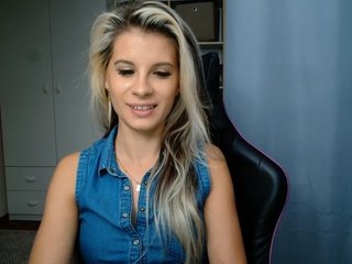 KristineNatural Porn Show