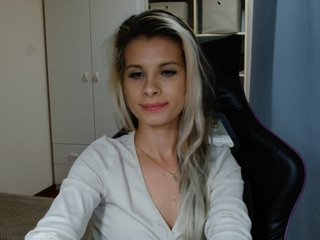 KristineNatural Porn Show