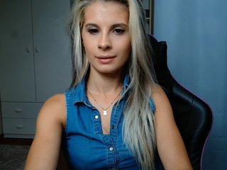 KristineNatural Porn Show