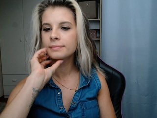 KristineNatural Porn Show