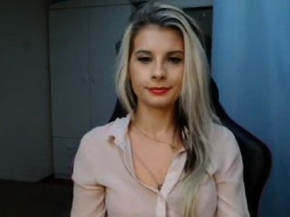 KristineNatural Porn Show