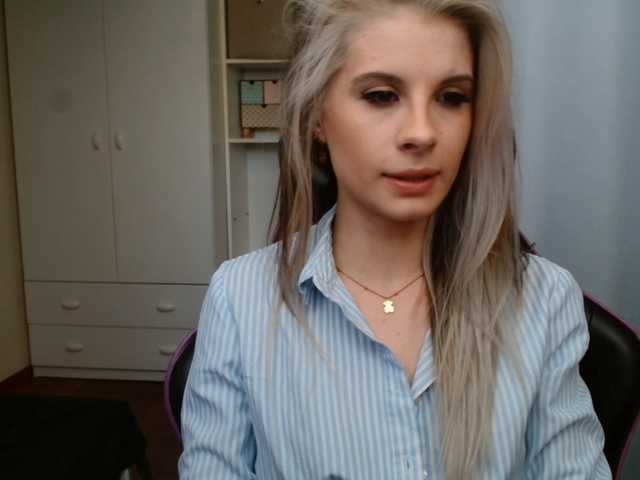 KristineNatural preview
