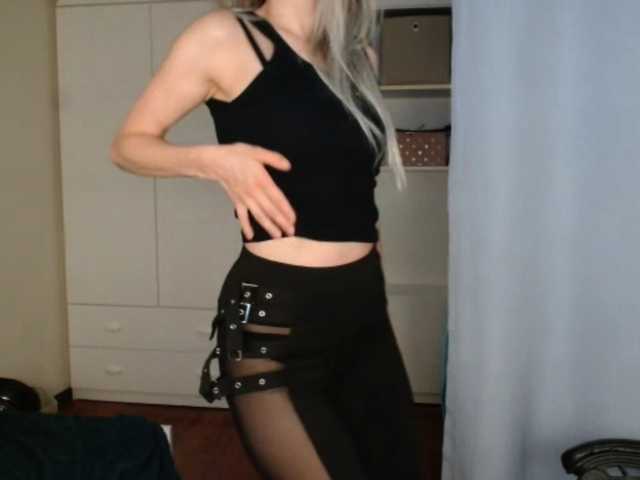 KristineNatural live cam on BongaCams