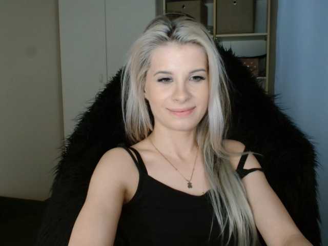 KristineNatural preview