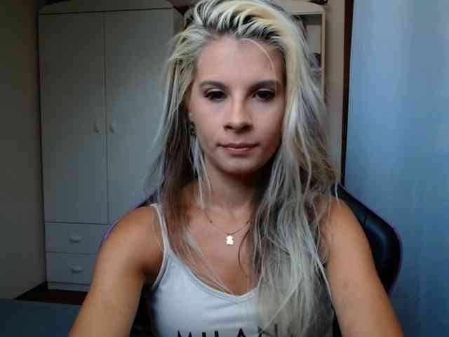 KristineNatural webcam