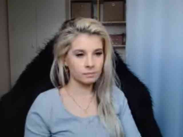 KristineNatural webcam