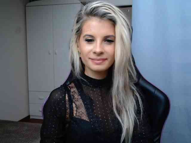 KristineNatural webcam