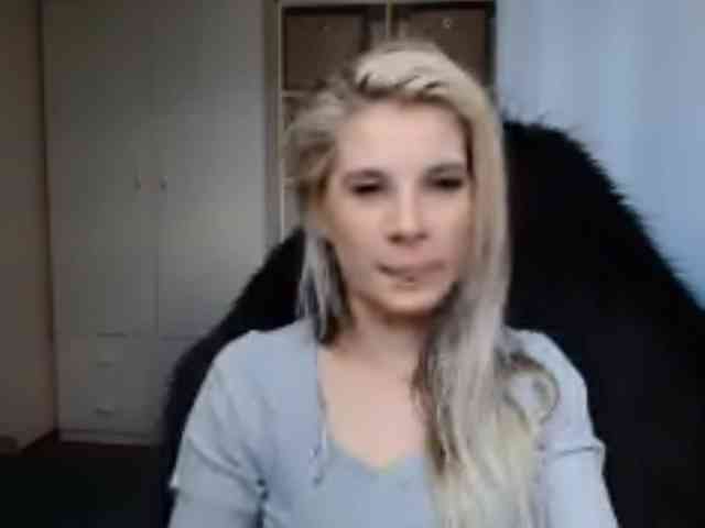 KristineNatural webcam