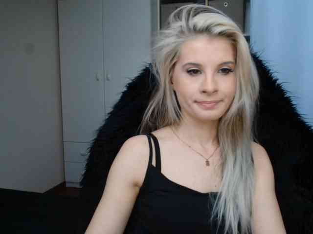 chat room free KristineNatural