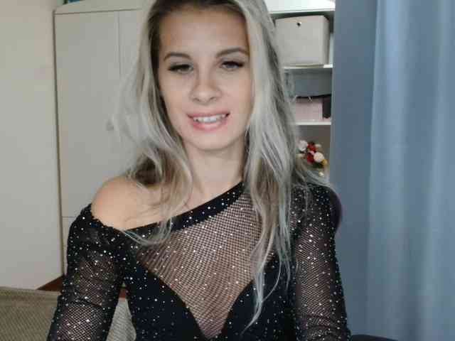 KristineNatural webcam