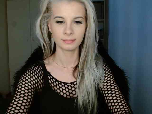 KristineNatural webcam