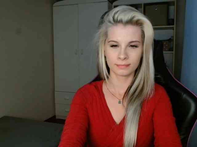 KristineNatural webcam
