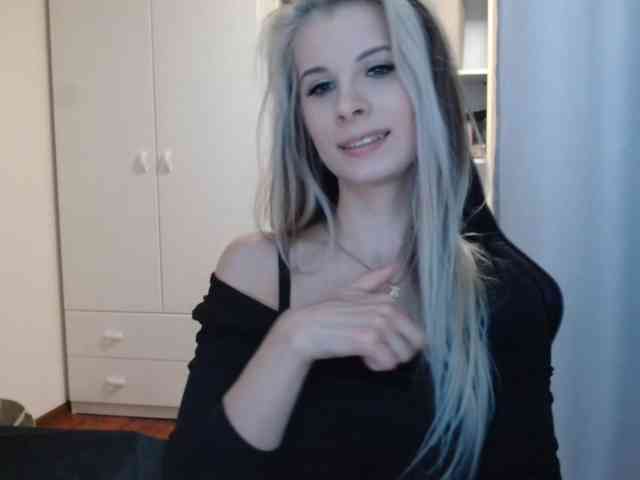 KristineNatural webcam