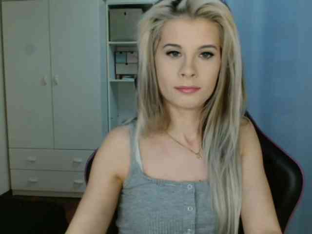KristineNatural webcam