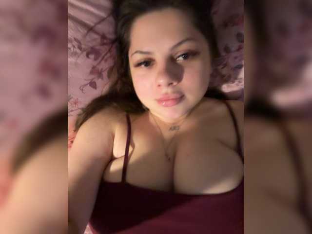 Lola-Cash live cam on BongaCams