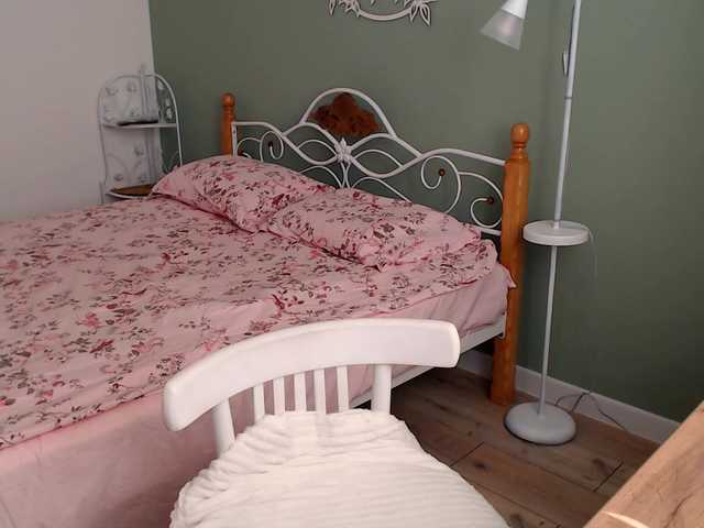 Lola-Cash live cam on BongaCams