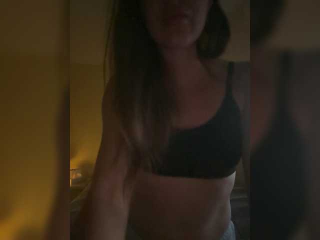 AnnaHott