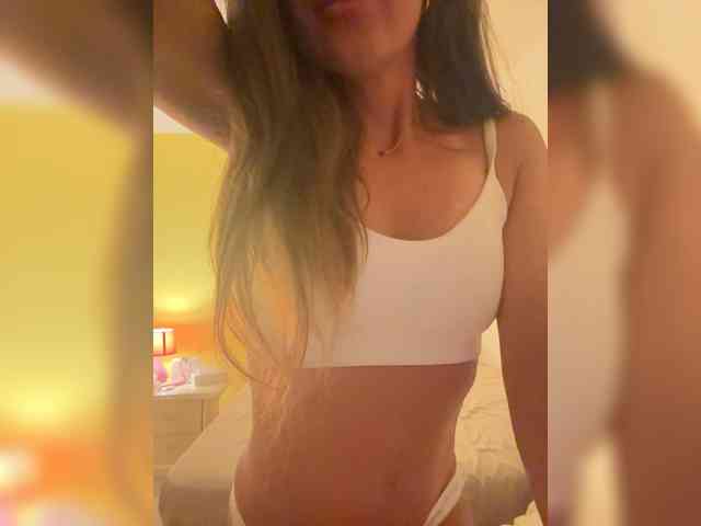 AnnaHott webcam