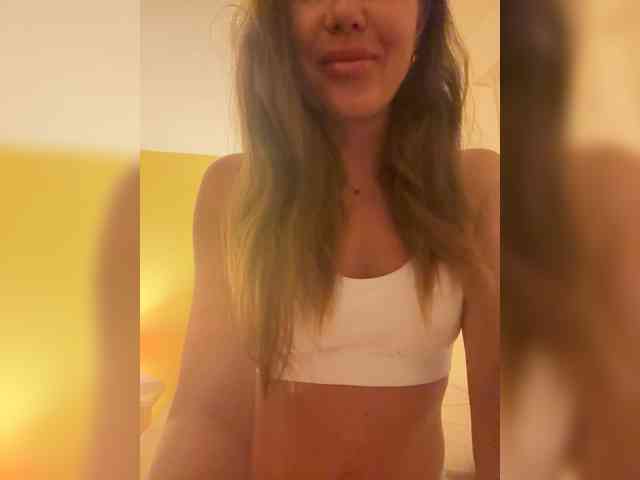 AnnaHott webcam