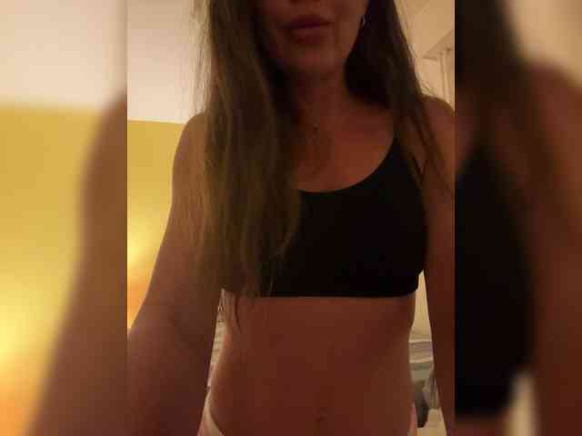 AnnaHott webcam