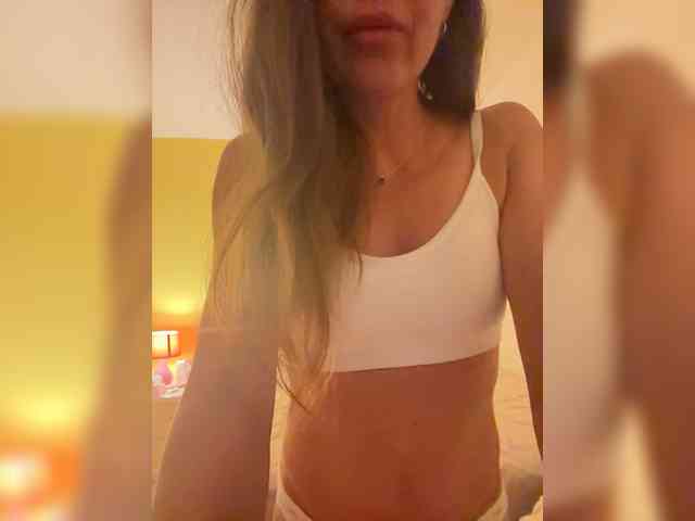 Modèle: AnnaHott