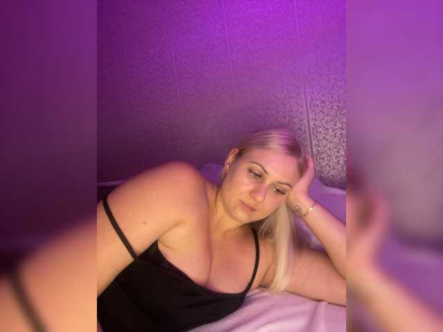Enni1 live cam on BongaCams