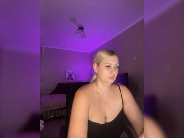 Enni1 live cam on BongaCams