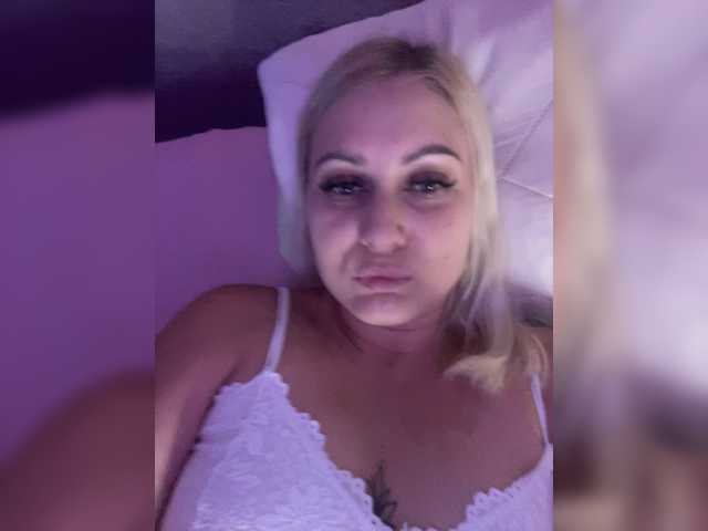 Enni1 live cam on BongaCams