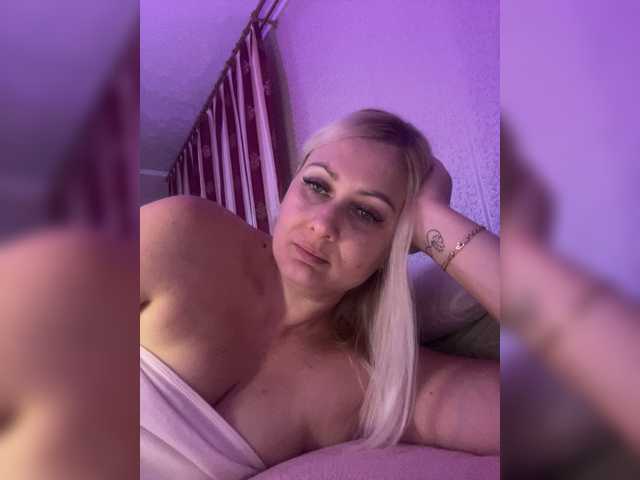 Enni1 live cam on BongaCams
