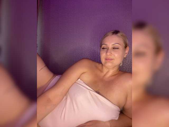 Enni1 live cam on BongaCams