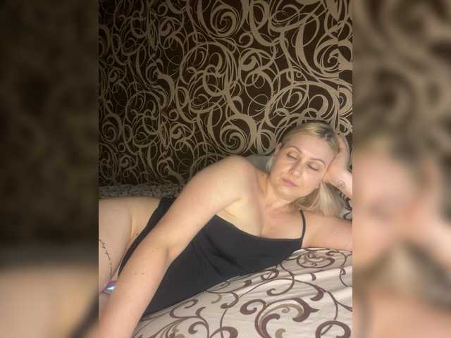 Enni1 live cam on BongaCams