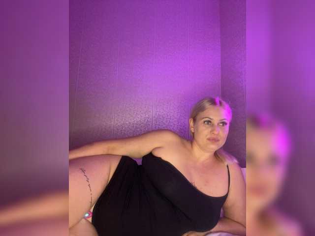 Enni1 live cam on BongaCams