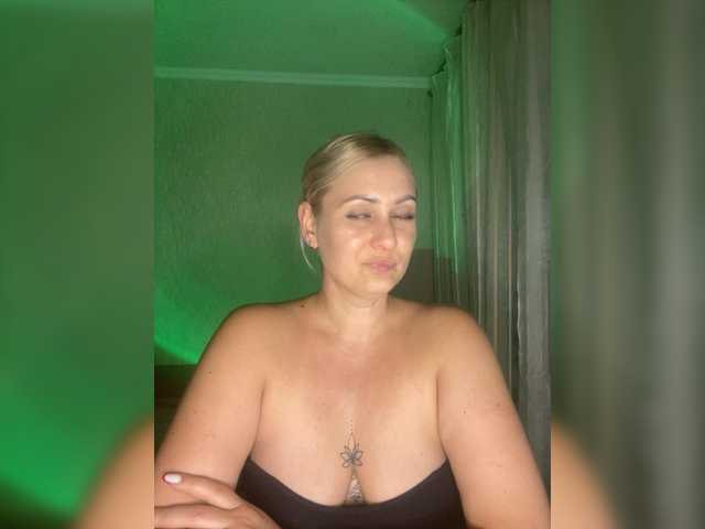 Enni1 live cam on BongaCams