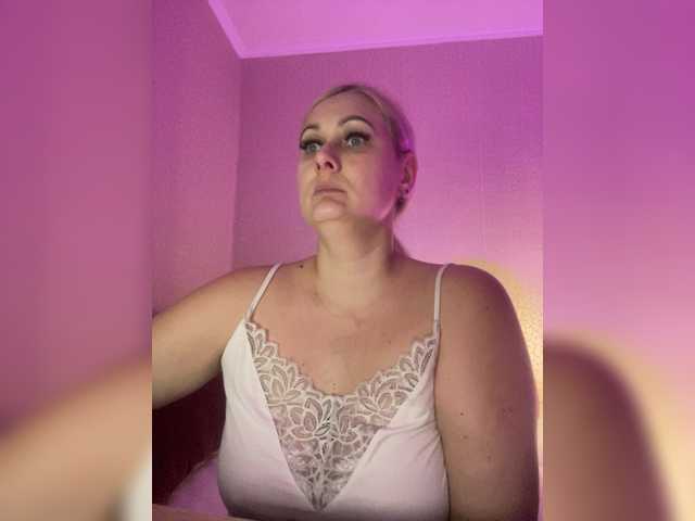 Enni1 live cam on BongaCams