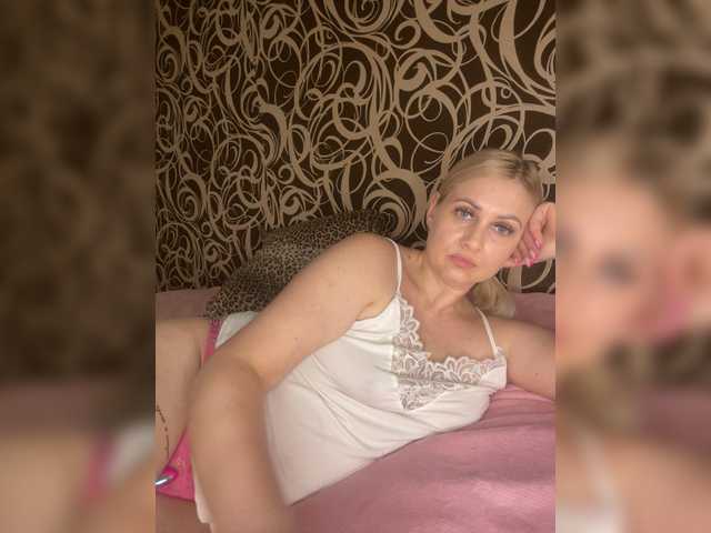 Enni1 live cam on BongaCams