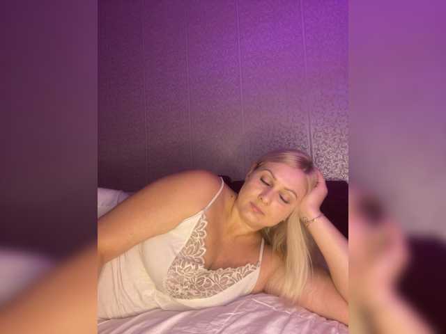 Enni1 live cam on BongaCams
