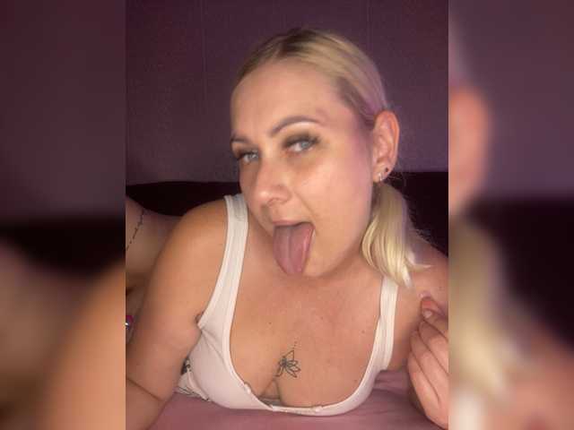 Enni1 live cam on BongaCams
