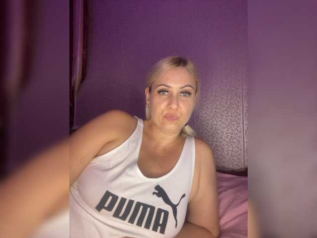 Enni1 live cam on BongaCams