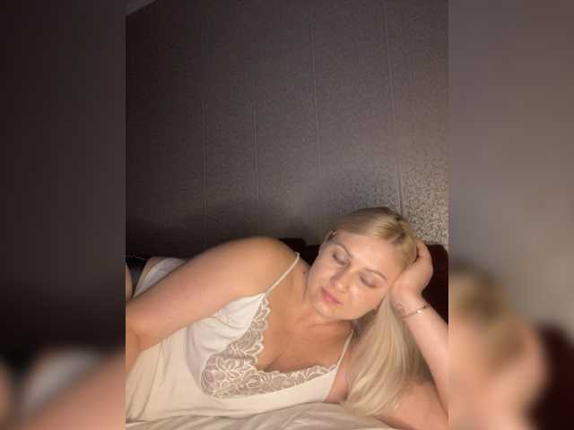 Enni1 live cam on BongaCams