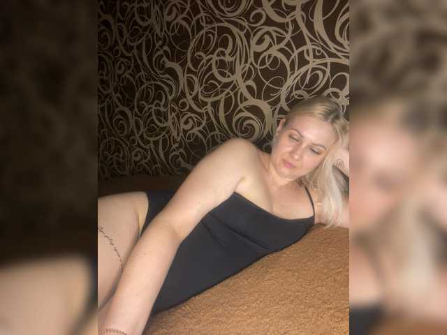 Enni1 live cam on BongaCams