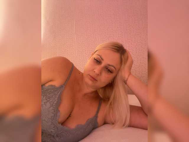 Enni1 live cam on BongaCams