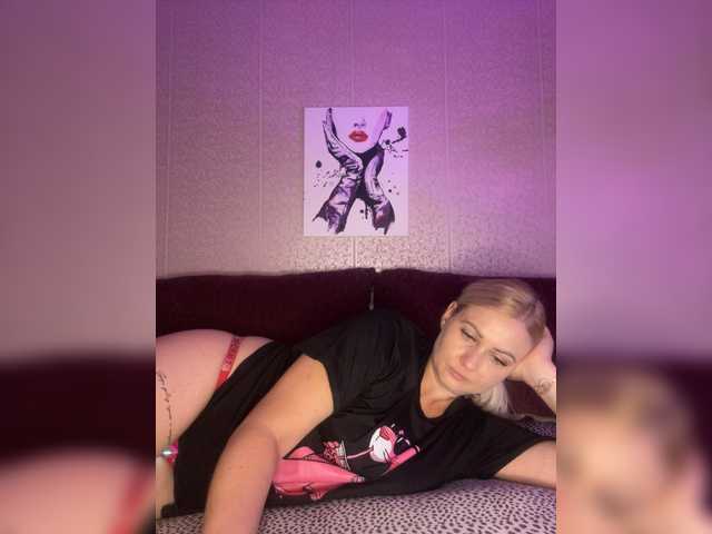 Enni1 live cam on BongaCams
