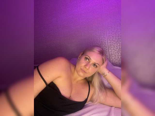 Enni1 live cam on BongaCams