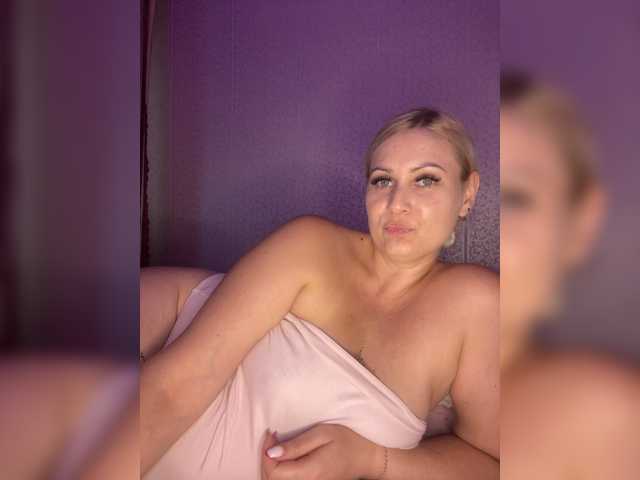 Enni1 live cam on BongaCams